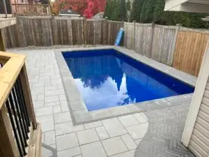 Pool company installation of vinyl swimming pool