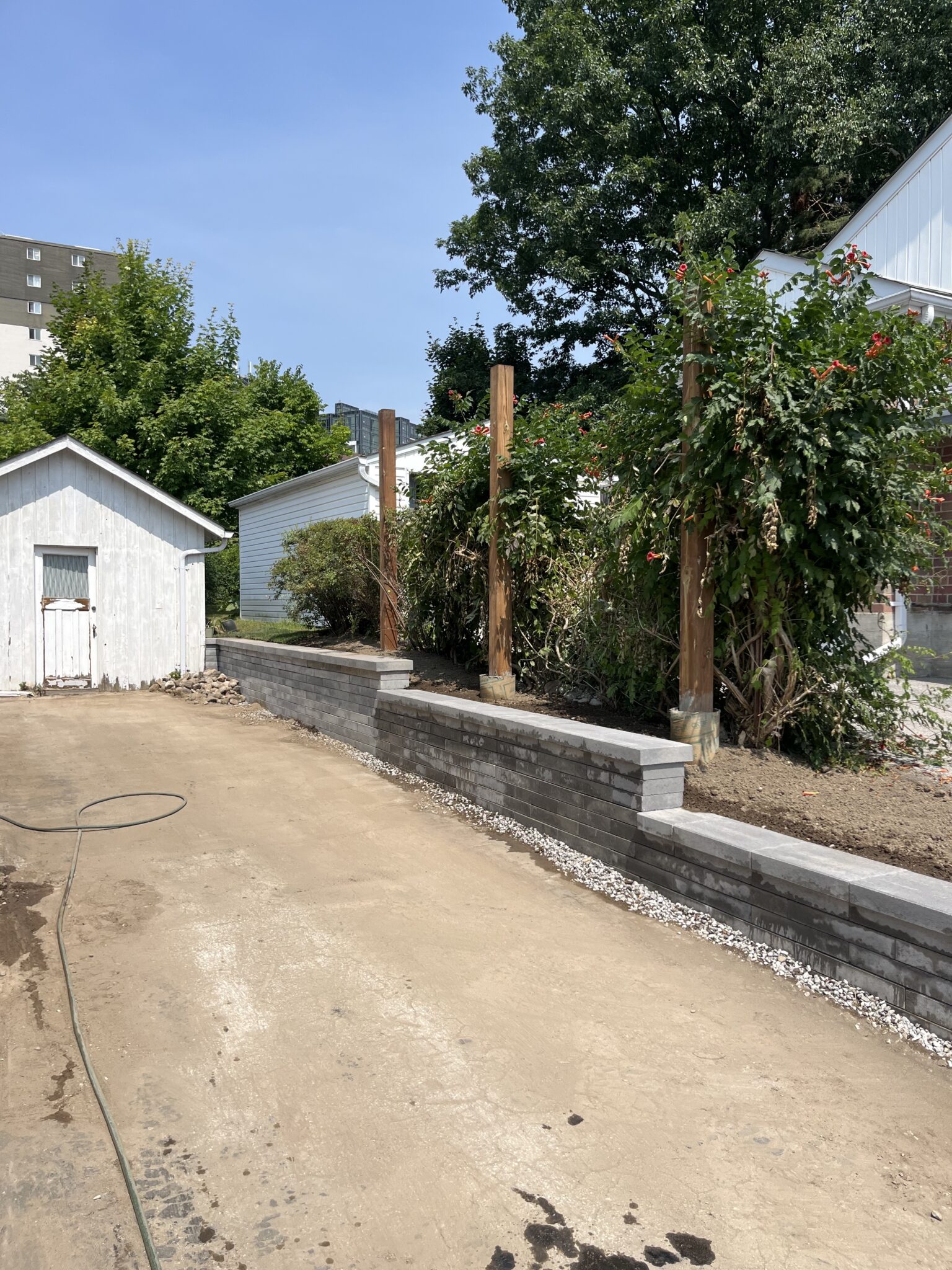 Interlock retaining wall installation Barrie